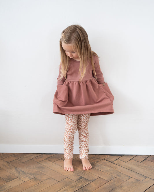 Šaty s velkými kapsami clay pink